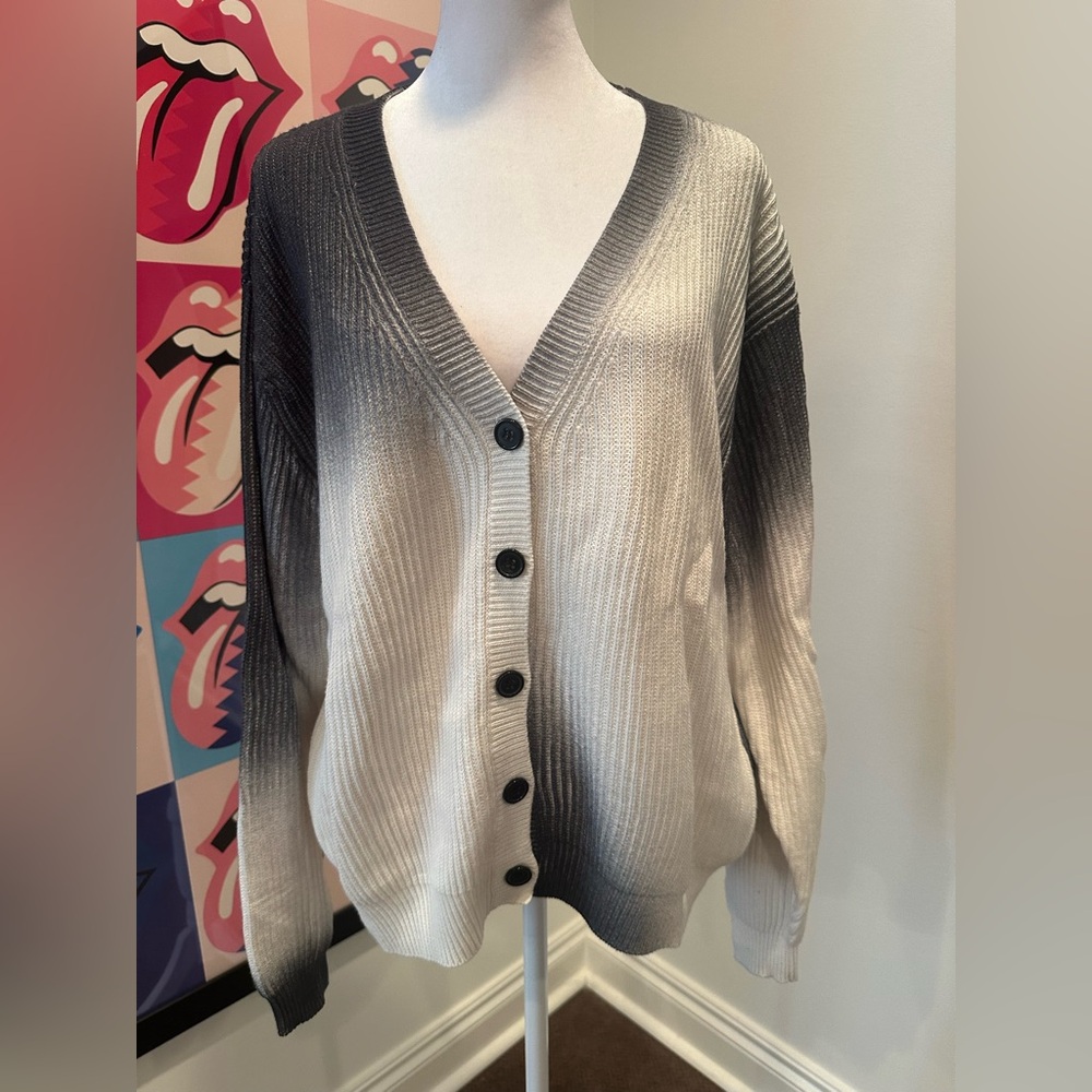 WISPR Gradient Black and White Women's Cardigan Sweater